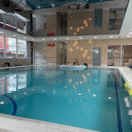 Wiatr I Woda Z Basenem *