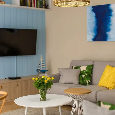 Wiatr I Woda Z Basenem Apartament