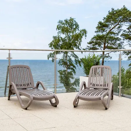 Wiatr I Woda Z Basenem