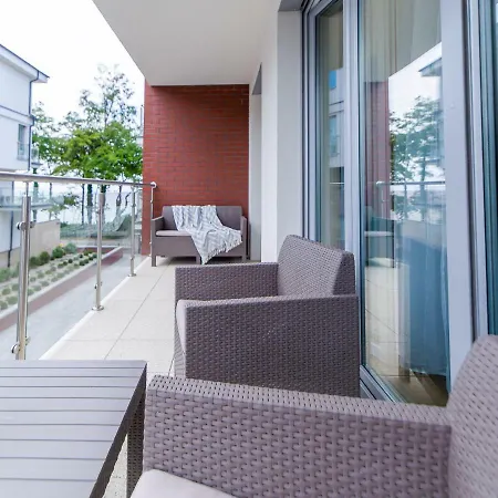 Wiatr I Woda Z Basenem *