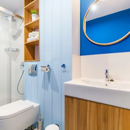 Wiatr I Woda Z Basenem