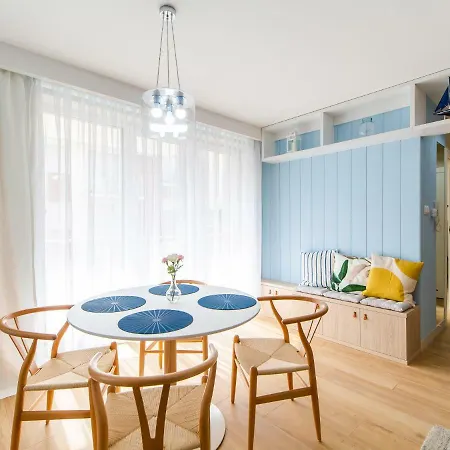 Wiatr I Woda Z Basenem Apartman *