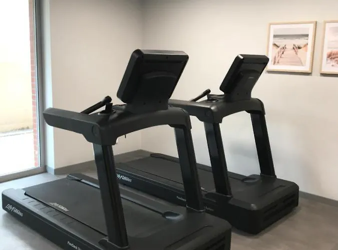 Appartement Wiatr I Woda Z Basenem Rewal