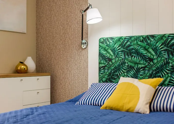 Appartement Wiatr I Woda Z Basenem Rewal