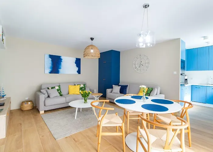 Wiatr I Woda Z Basenem